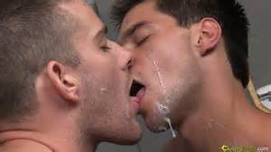 Salomon et Kelton Chaos hommes Gay porno boule de neige Cum baiser 6