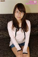 Porn613 Galerie d'images adulte asiatique lunettes