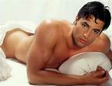 Victor Webster torse nu