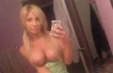 Porn Star Tasha rÃ¨gne Topless sur Twitter