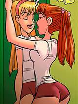 Un curieux Accident avec Naughty School Girls