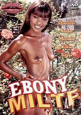 Video porno de Ebony MILTF